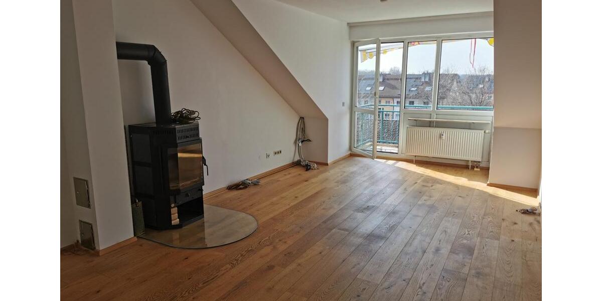 Dachgeschoßwohnung Höhenkirchen-Siegertsbrunn Siegertsbrunn - 3 Zimmer, 72 m&sup2;, 460.000&euro; | Angebot:25362956