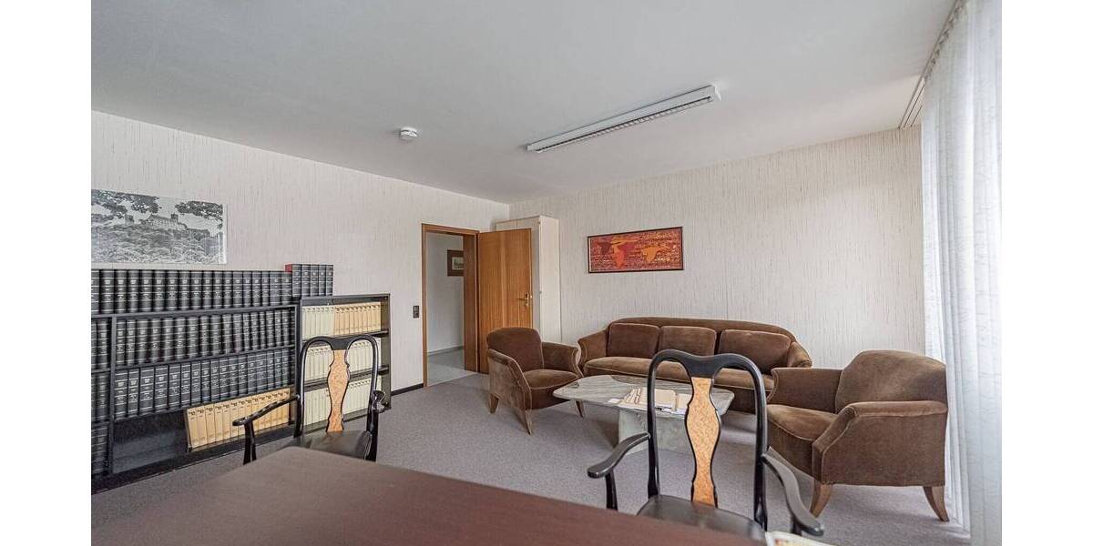 Gewerbeobjekt Barsinghausen - 4 Zimmer, 200 m&sup2;, 1.800&euro; | Angebot:25738566