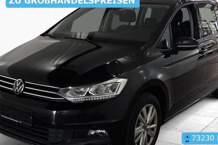 VW Touran 139.569 km 21.497 &euro; Frankfurt 60596