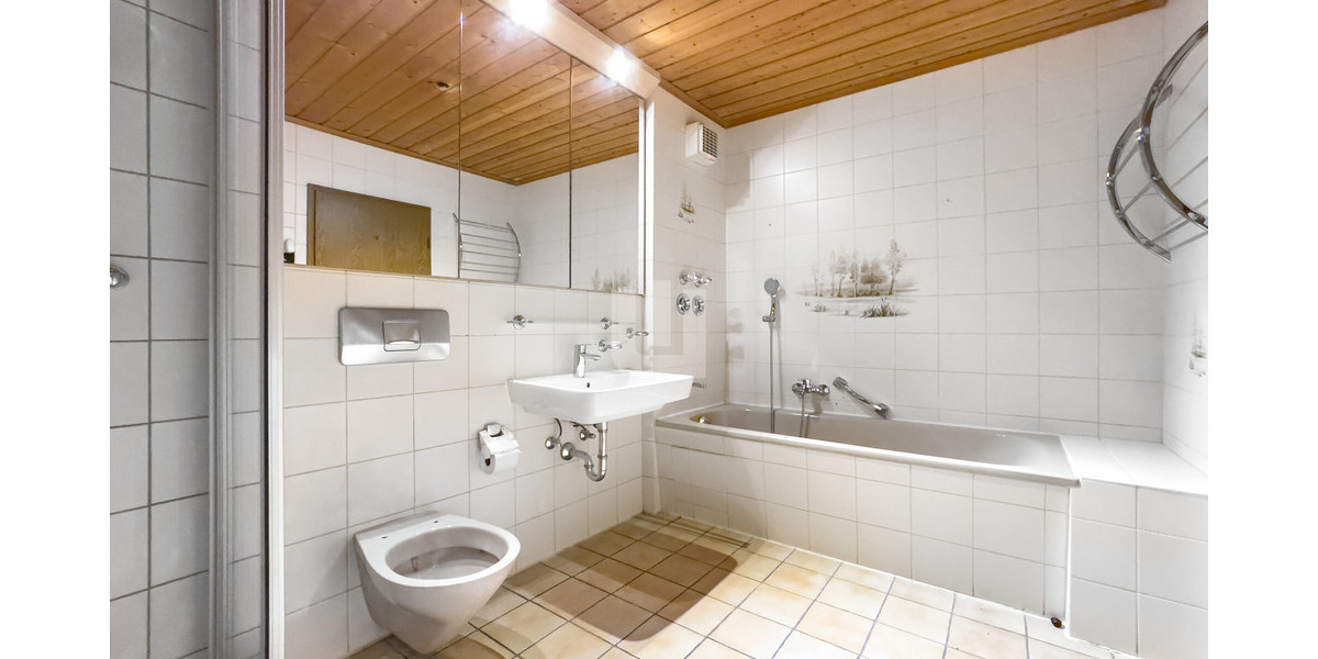 WINDISCH IMMOBILIEN – Gewerbeimmobilie mit vier Büros und einer Wohnung - ideal für den Mittelstand 10.5 zimmer