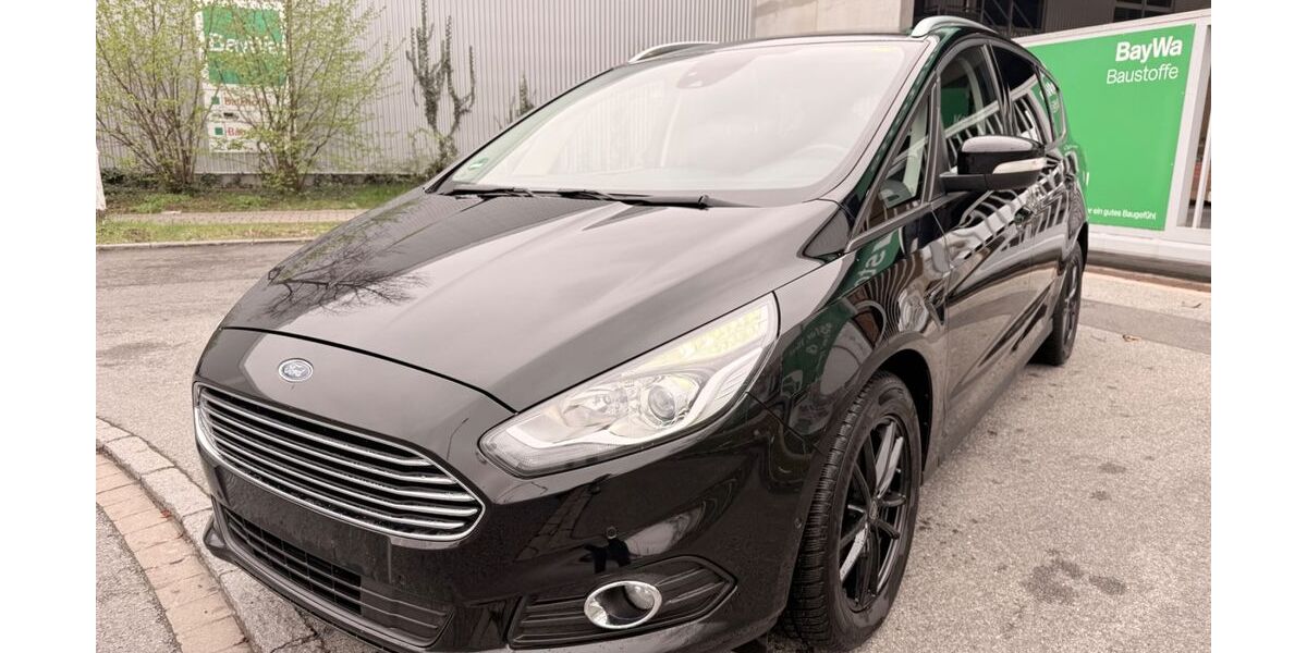 Ford S-Max 124.000 km 14.490 &euro; Fürth 90763