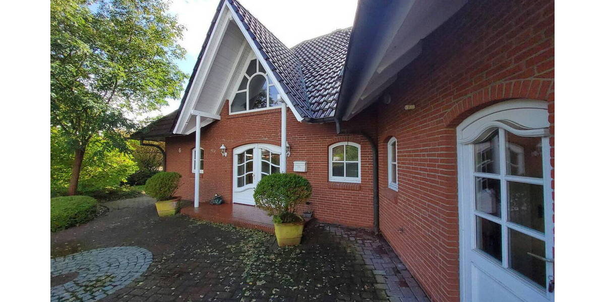 Einfamilienhaus Wesselburen - 6 Zimmer, 264 m&sup2;, 595.000&euro; | Angebot:26290459