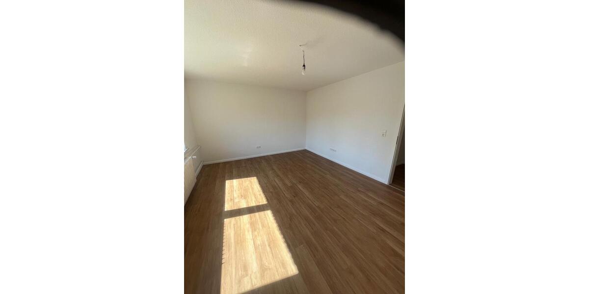 Etagenwohnung Südheide Unterlüß - 3 Zimmer, 72 m&sup2;, 480&euro; | Angebot:26492926
