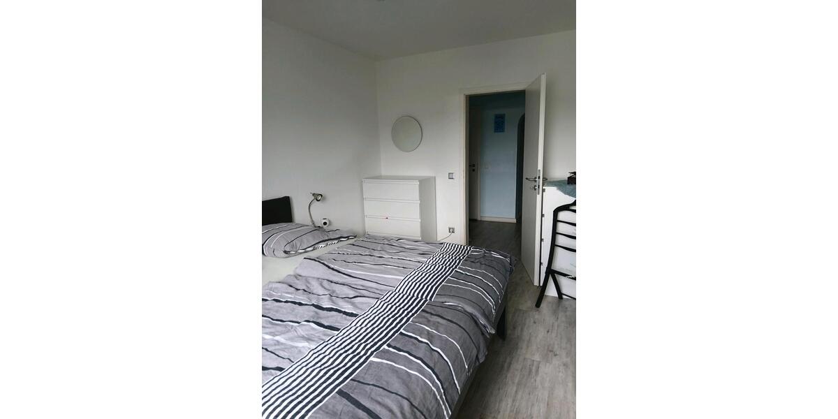 Etagenwohnung Düsseldorf Stadtbezirk 8 - 4 Zimmer, 92 m&sup2;, 350.000&euro; | Angebot:26846815