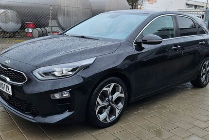 Kia ceed / Ceed 145.500 km 13.500 &euro; Freiburg 79108