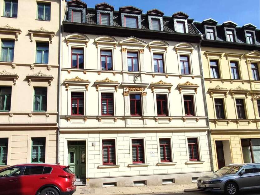 Wohnung zum Kaufen in Altenburg 130.000 € 99.3 m²