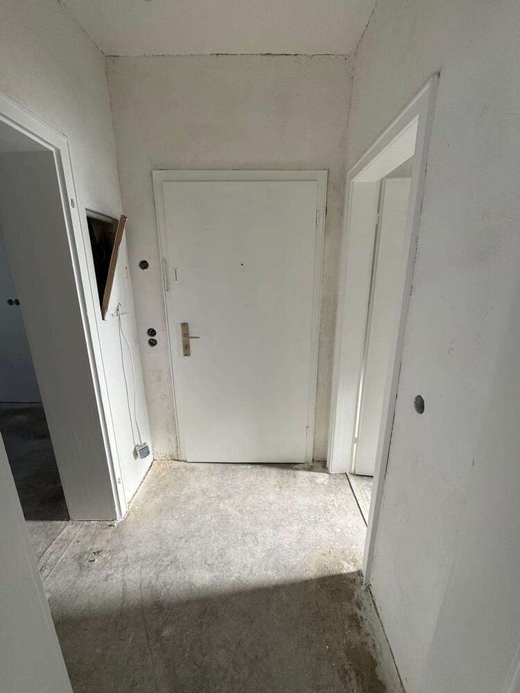 Wohnung zum Mieten in Duisburg 308 € 44 m²