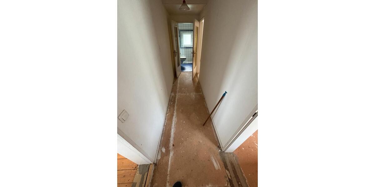 Einfamilienhaus Witzenhausen Blickershausen - 8 Zimmer, 180 m&sup2;, 150.000&euro; | Angebot:26824187