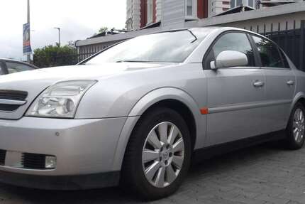Opel Vectra 142.000 km 4.750 € Siegburg 53721