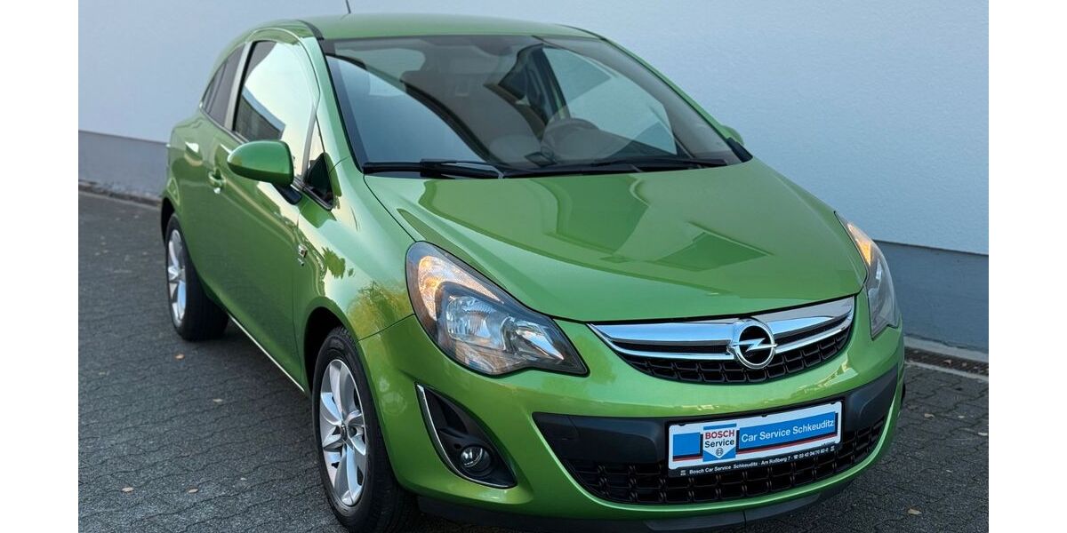 Opel Corsa 94.700 km 7.379 &euro; Schkeuditz 04435