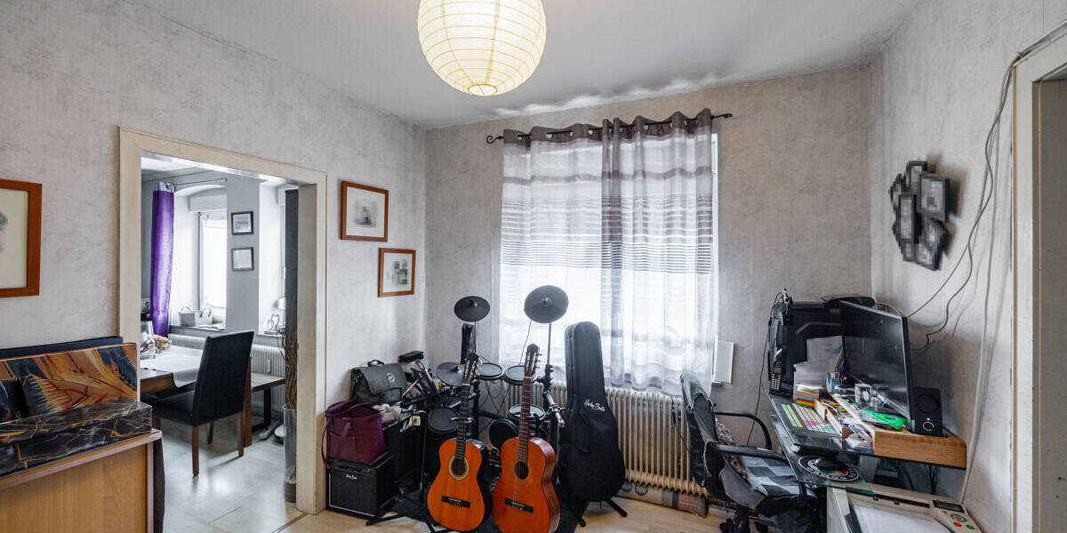 Mehrfamilienhaus, Wohnhaus Leopoldshöhe Asemissen - 9 Zimmer, 184 m&sup2;, 325.000&euro; | Angebot:25957622