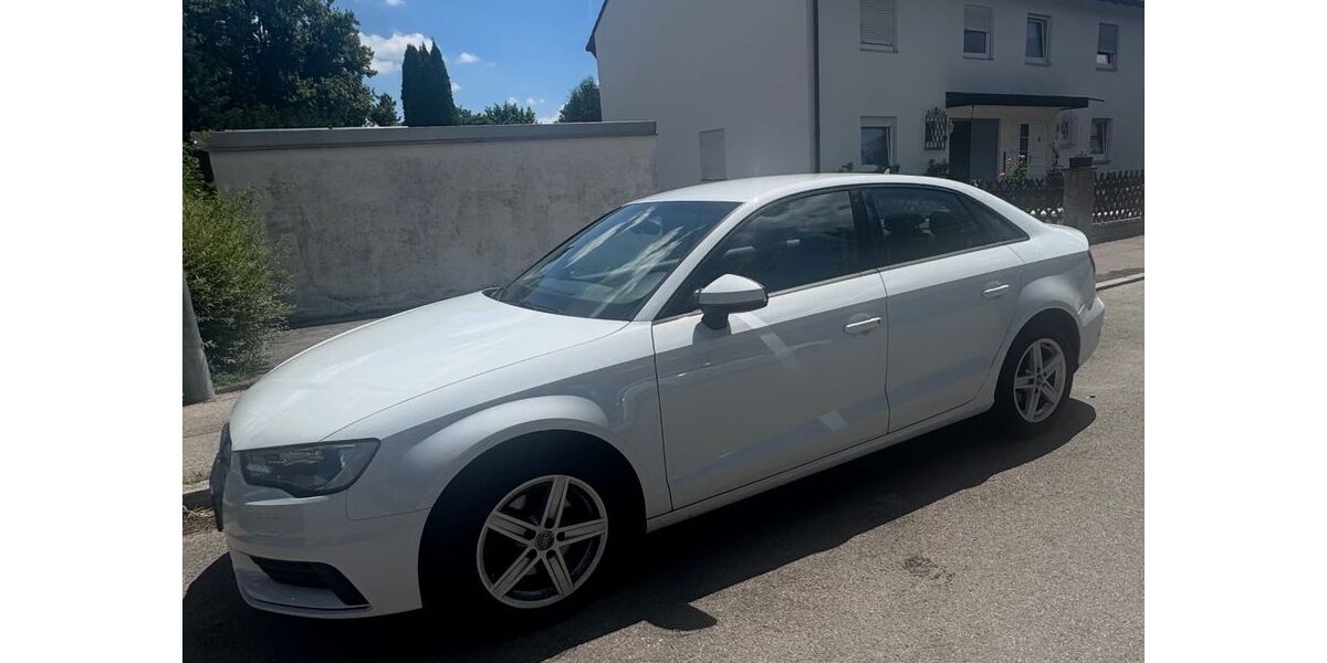 Audi A3 223.500 km 9.400 &euro; Fürstenfeldbruck 82256