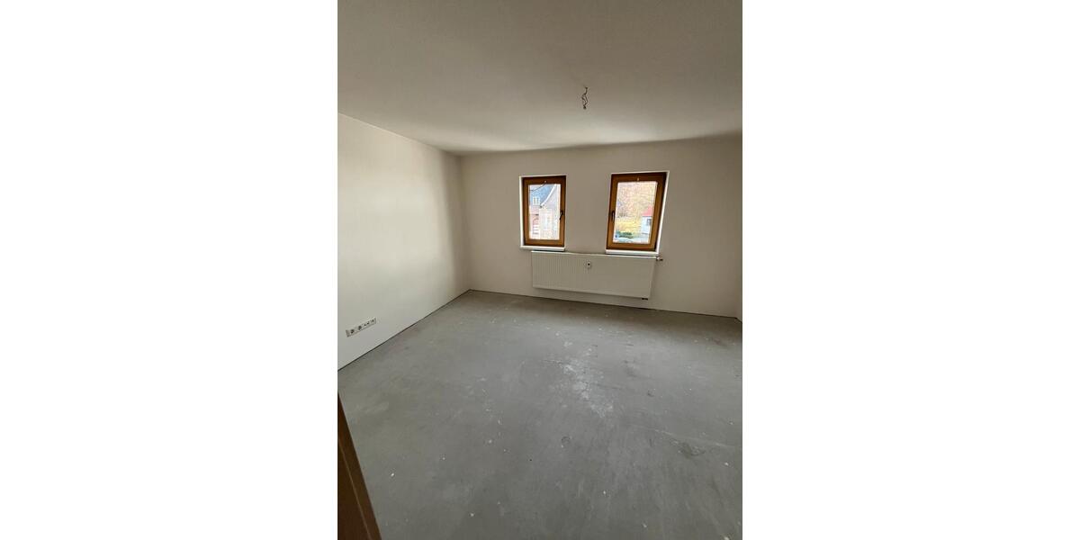 Etagenwohnung Schleusingen - 2 Zimmer, 48 m&sup2;, 500&euro; | Angebot:25865400
