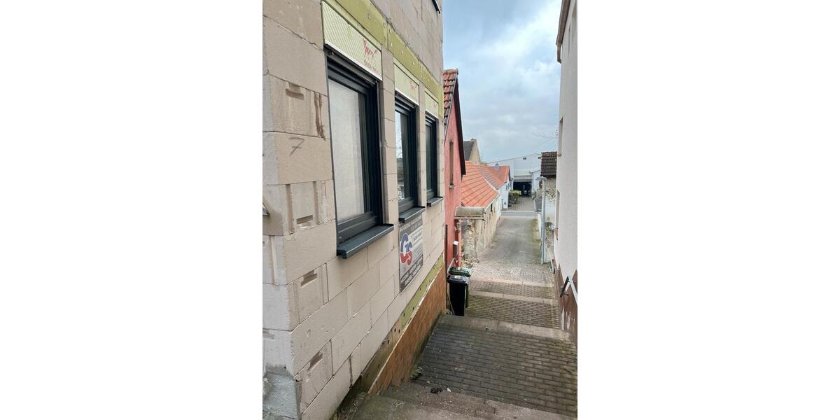 Einfamilienhaus Hamm am Rhein - 3 Zimmer, 117 m&sup2;, 1.250&euro; | Angebot:24541286