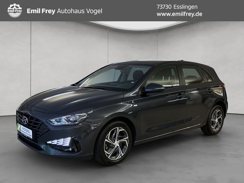 i30