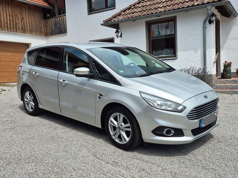 S-Max