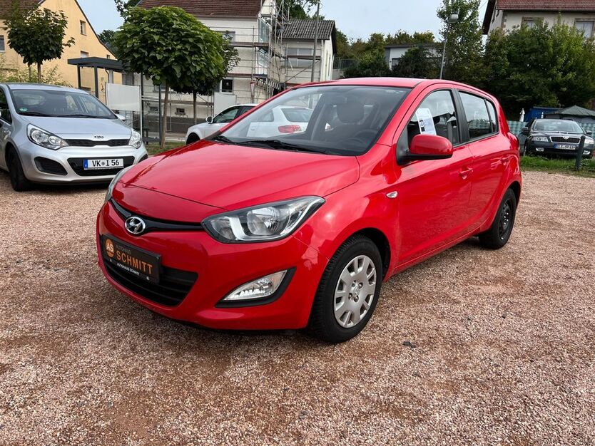 Hyundai i20 110.000 km 3.999 € Schmelz 66839