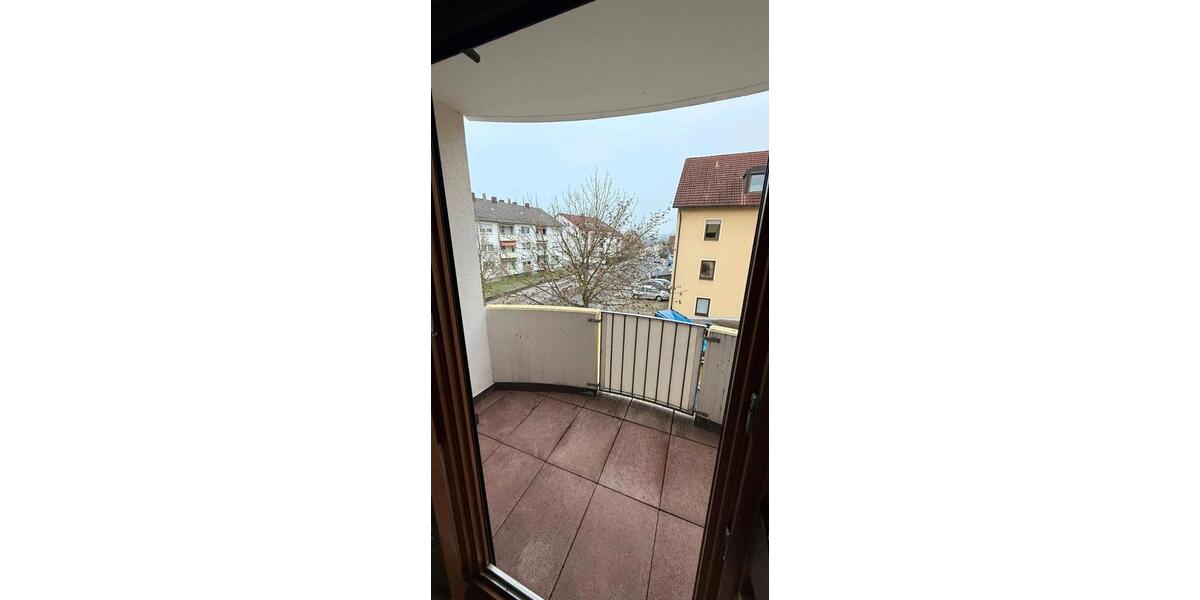 Etagenwohnung Bad Neustadt an der Saale - 2 Zimmer, 65 m&sup2;, 700&euro; | Angebot:25936863