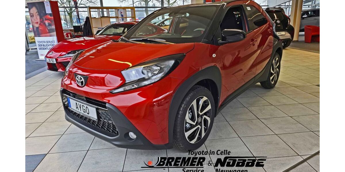 Toyota Aygo (X) 4.000 km 16.950 &euro; Celle 29227