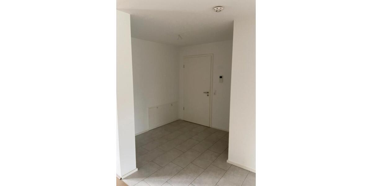 Erdgeschoßwohnung Öhringen - 4 Zimmer, 103 m&sup2;, 1.290&euro; | Angebot:26234287