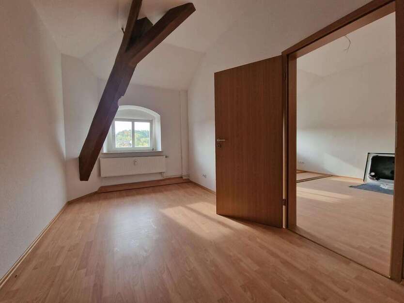 Wohnung zum Mieten in Döbeln 342 € 56.86 m²
