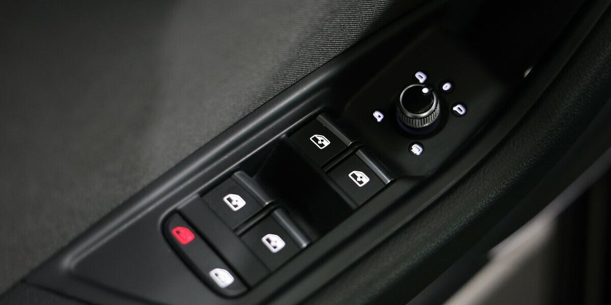 Audi A4 Avant 40 TDI ADVANCED BUSINESS / VIRTUAL, LED 170.000 km 21.444 &euro; Hamm 59077