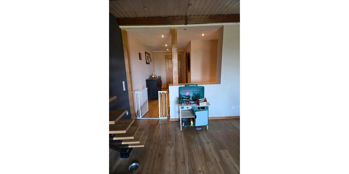 Doppelhaushälfte Güstrow - 10 Zimmer, 176 m&sup2;, 350.000&euro; | Angebot:26491758