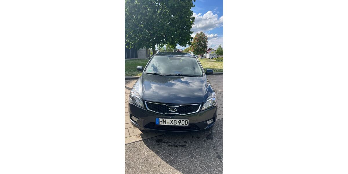 Kia ceed Sportswagon 158.000 km 3.499 &euro; Massenbachhausen 74252