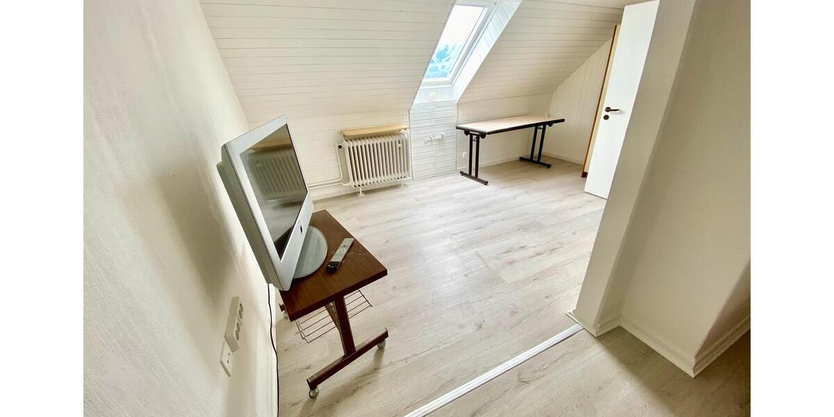 Reihenmittelhaus zur Miete mit Garten und Garage in Bothfeld 5 zimmer