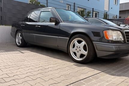 Mercedes-Benz E 300 370.000 km 9.000 &euro; Höchst 64739