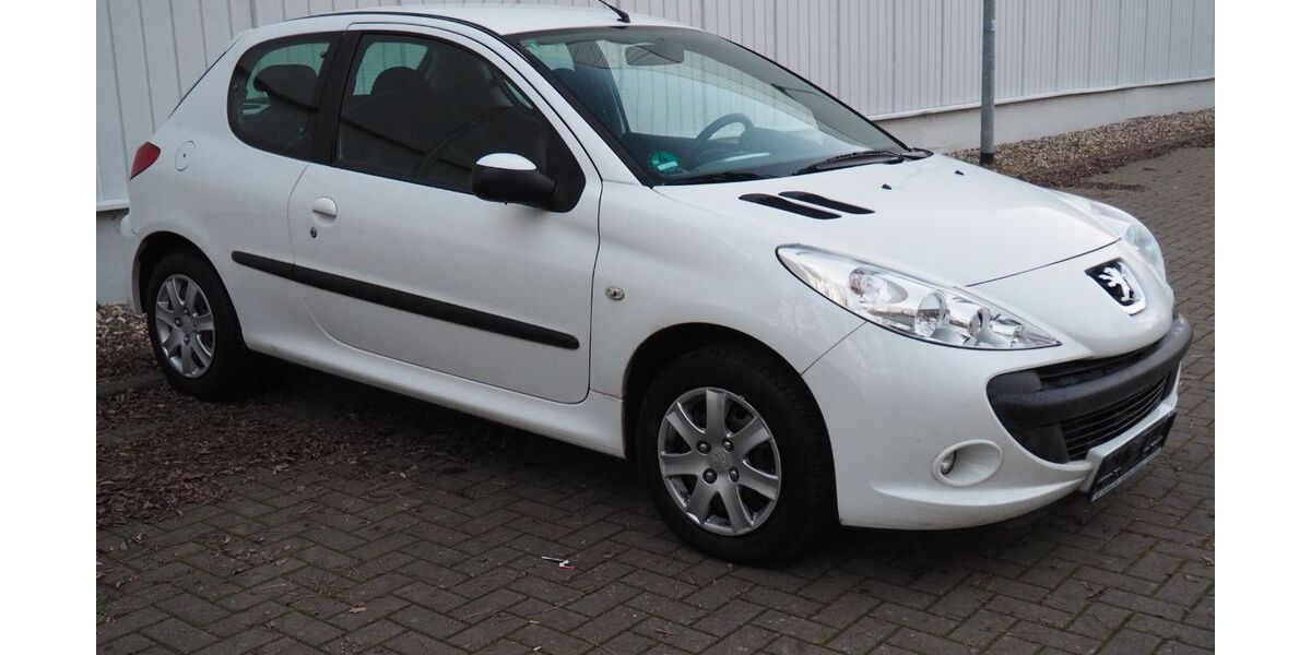 Peugeot 206 122.595 km 2.490 &euro; Magdeburg 39128
