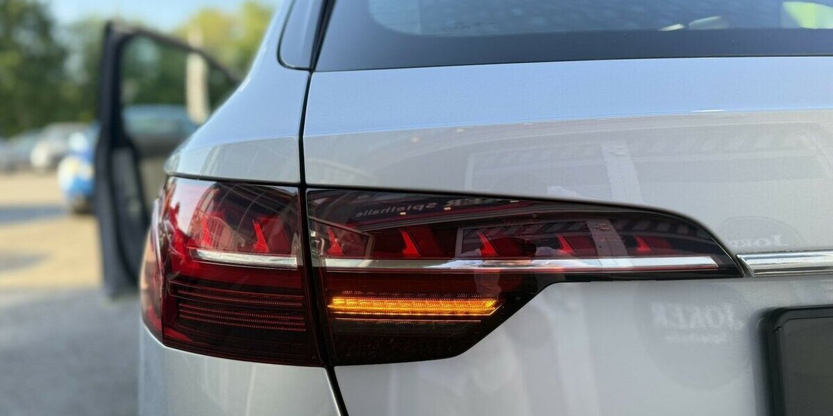 Audi A4 40 TDI ADVANCED/VIRTUAL COCKPIT/KAMERA/1.HAND 85.539 km 22.900 &euro; Villingen-Schwenningen 78054