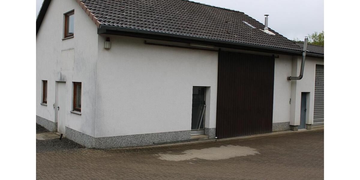 Einfamilienhaus Erndtebrück - 12 Zimmer, 195 m&sup2;, 460.000&euro; | Angebot:26632334