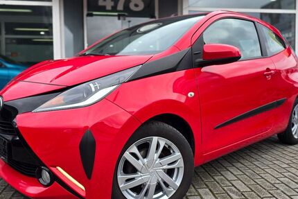 Toyota Aygo (X) 105.912 km 4.990 &euro; Moers 47443