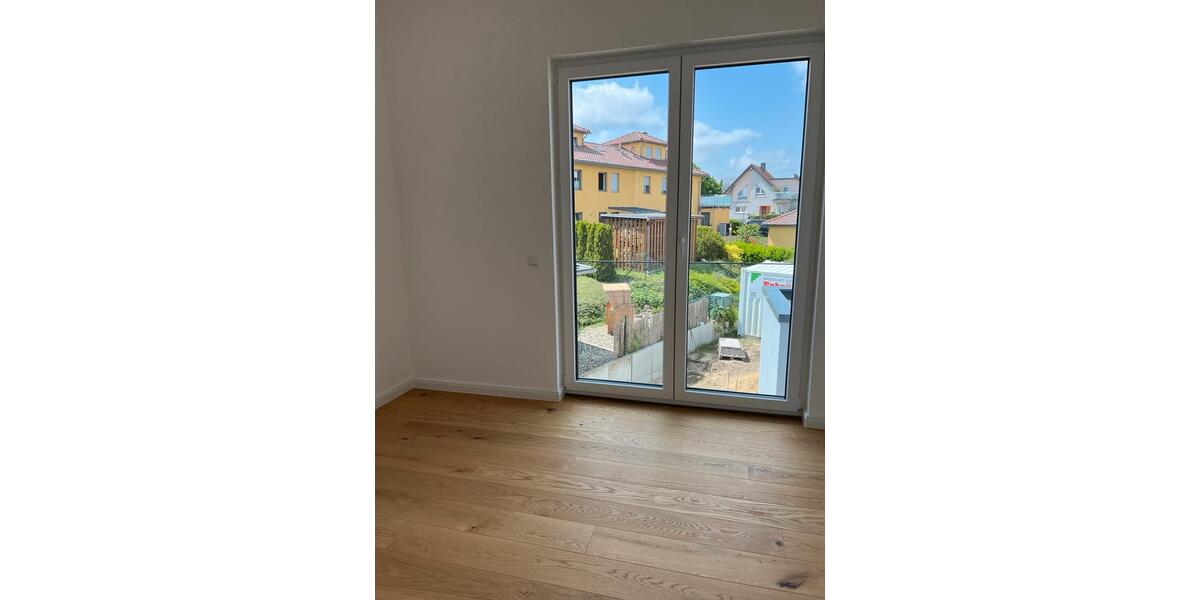 Reihenhaus Wittenberge - 4 Zimmer, 116 m&sup2;, 1.387&euro; | Angebot:26145769