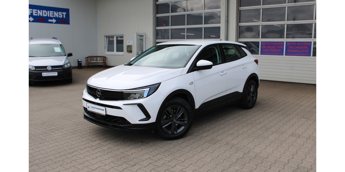 Opel Grandland EDITION 1.HAND BLIS/SPUR/ACC/PDC/KLIMA 99.985 km 16.490 &euro; Hatten 26209