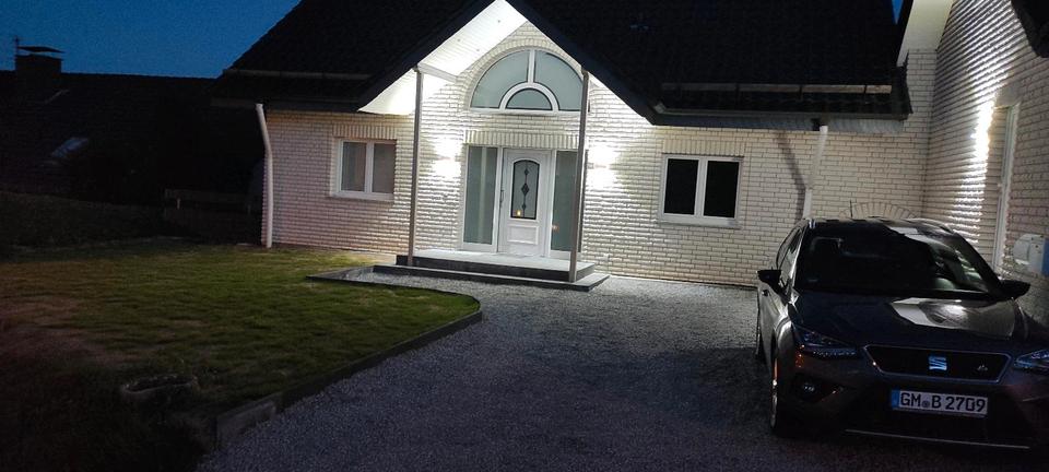 Einfamilienhaus Reichshof - 4 Zimmer, 147 m&sup2;, 1.300&euro; | Angebot:26268358