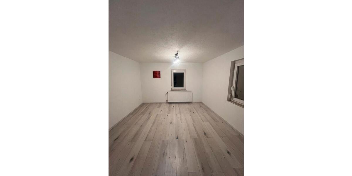 Etagenwohnung Nattheim - 5 Zimmer, 125 m&sup2;, 850&euro; | Angebot:25419713