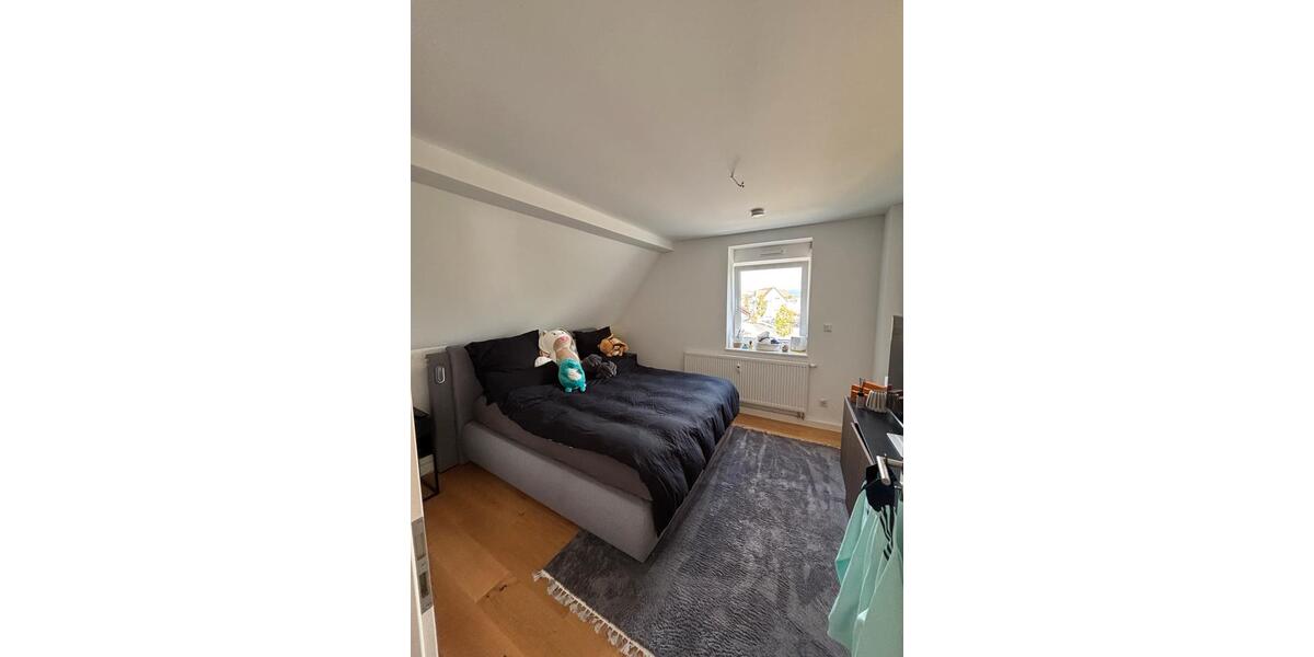 Dachgeschoßwohnung Goldbach - 2 Zimmer, 44 m&sup2;, 900&euro; | Angebot:26652013