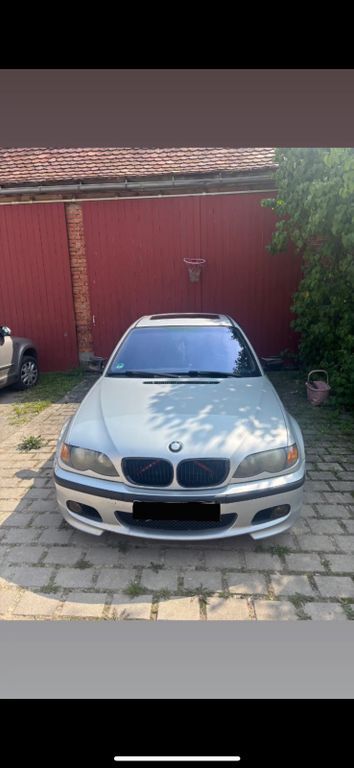 318