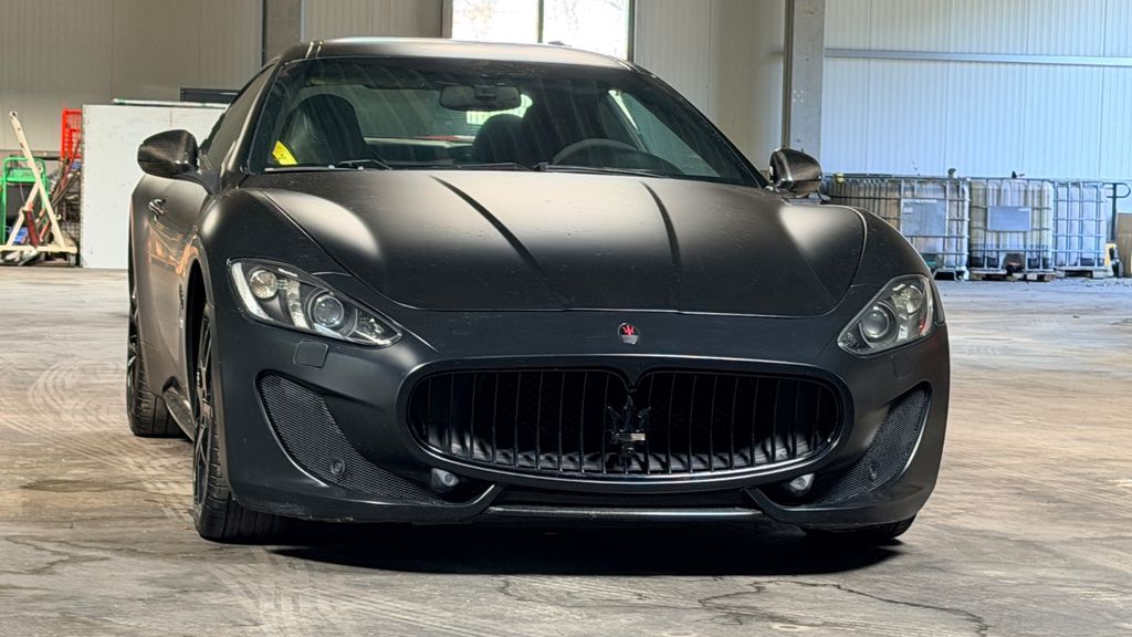 Maserati Granturismo 65.000 km 58.800 &euro; Hamburg 22179