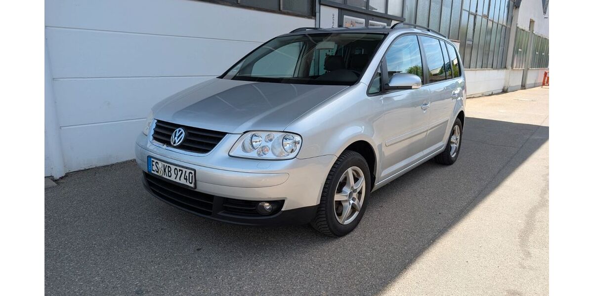 VW Touran 218.425 km 1.490 &euro; Herrenberg 71083