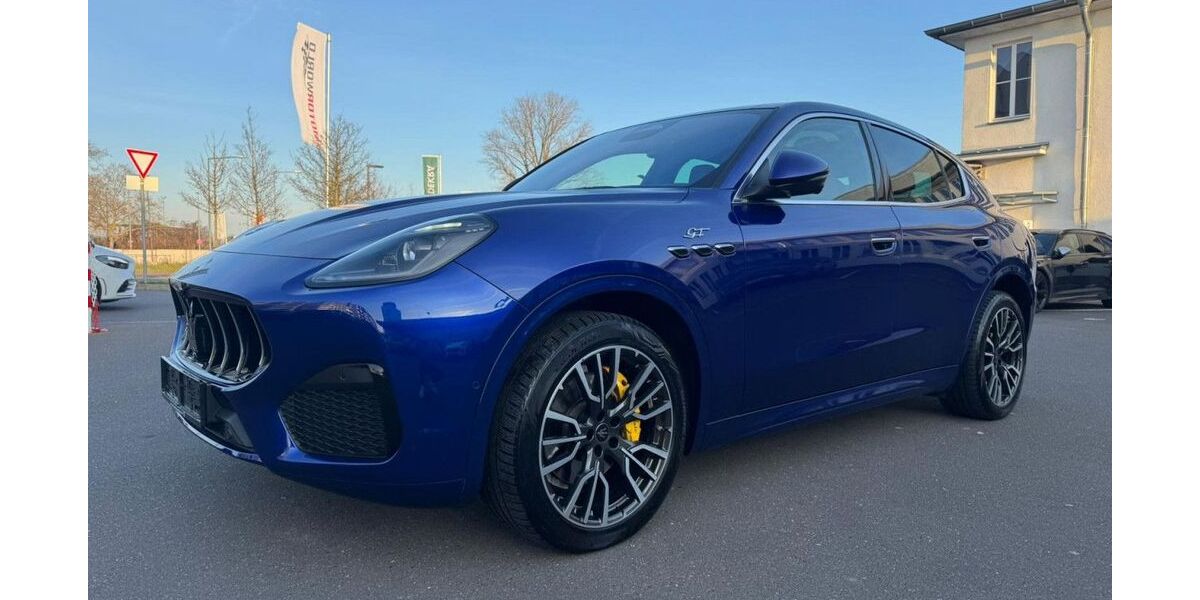 Maserati Grecale 35.486 km 59.980 &euro; Köln 50829