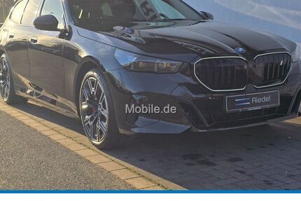 BMW i5 2.999 km 71.990 &euro; Dinslaken 46535