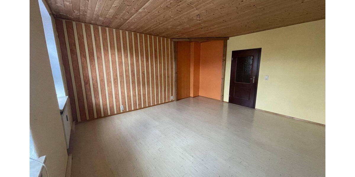 Mehrfamilienhaus, Wohnhaus Burgstädt - 1 Zimmer, 230 m&sup2;, 255.000&euro; | Angebot:25957478
