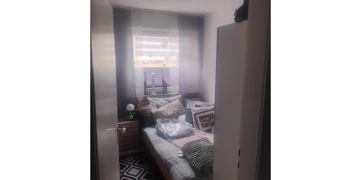 Erdgeschoßwohnung Neumünster - 4 Zimmer, 75 m&sup2;, 895&euro; | Angebot:25721722