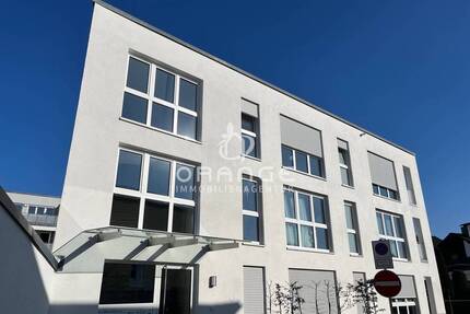 ***Dachgeschoßwohnung mit Einbauküche und Loggia!***