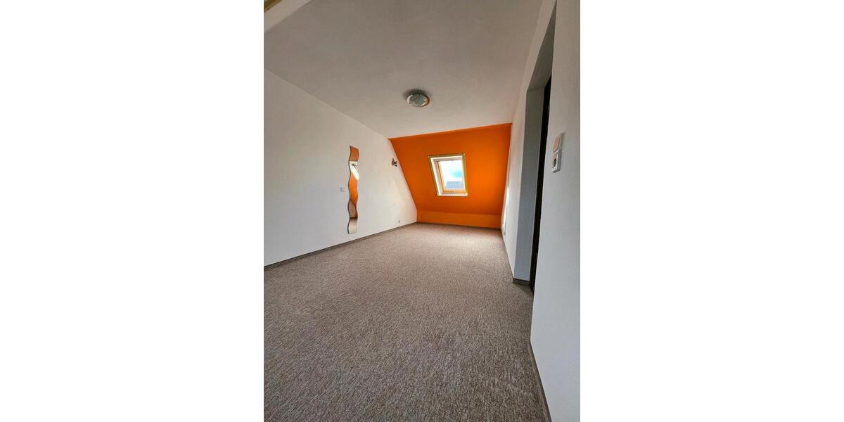 Reihenhaus Bad Langensalza - 6 Zimmer, 160 m&sup2;, 220.000&euro; | Angebot:26634900