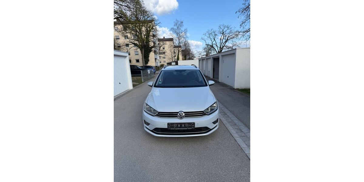 VW Golf Sportsvan 82.500 km 13.900 &euro; München 80995