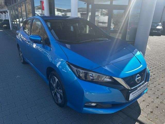 Nissan Leaf 75.901 km 15.450 € Asslar 35614